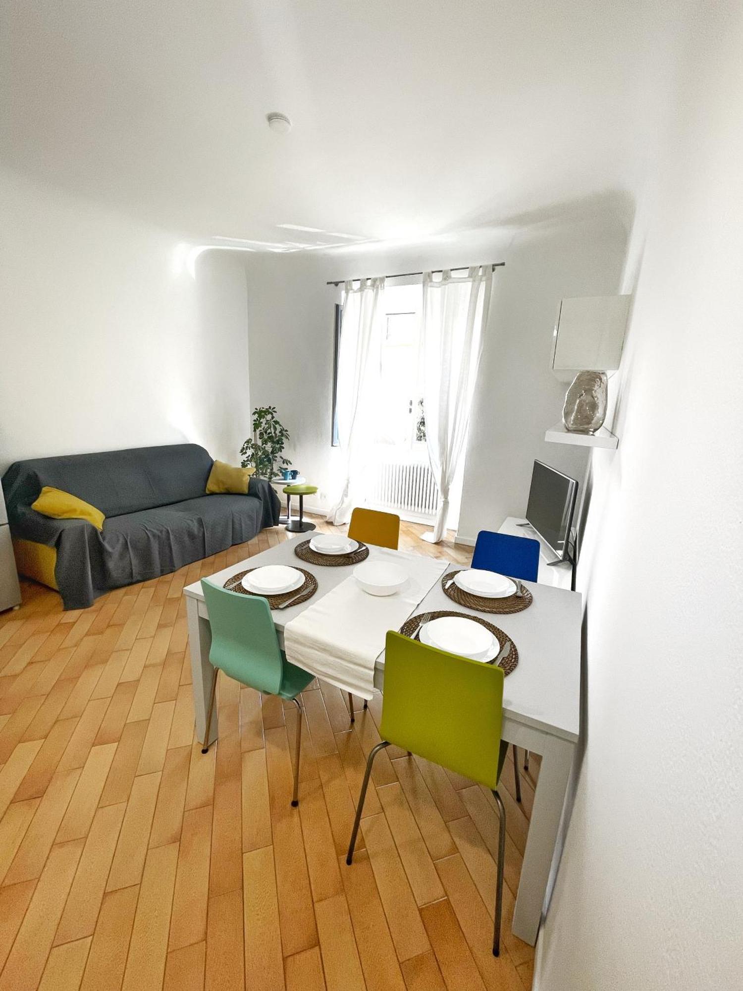 Ampio E Accogliente Bilocale - Fara 1, Porta Nuova Apartment Milan Exterior photo
